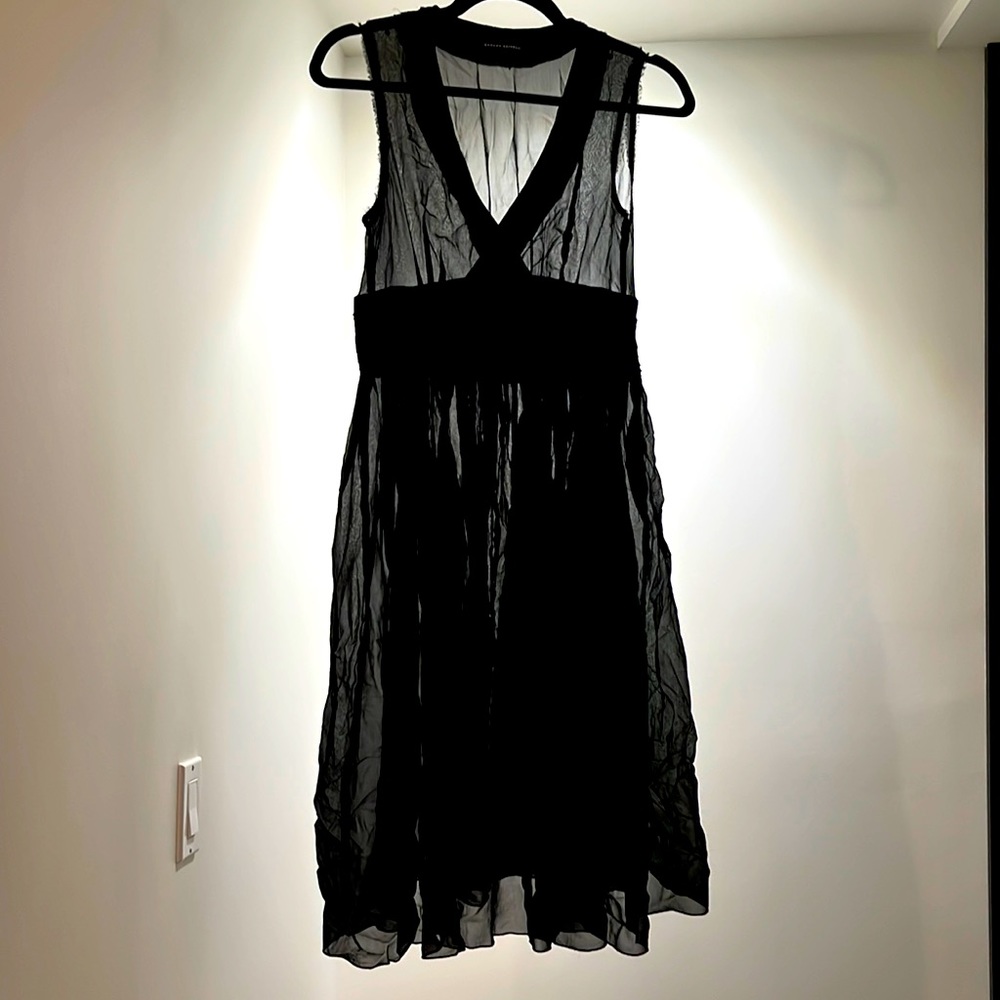 Black LBD Banana Republic Silk dress - Picture 2 of 8